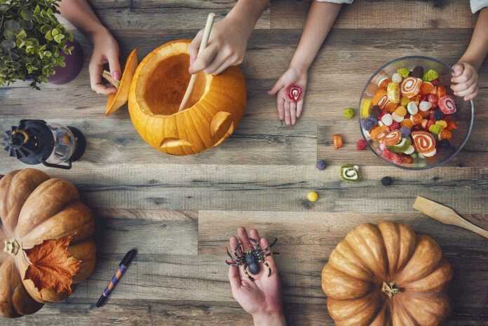 5 Tips To Help Diabetics Get Through Halloween