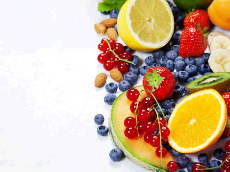 5 Low-Sugar Fruits Diabetics Can Eat, Too