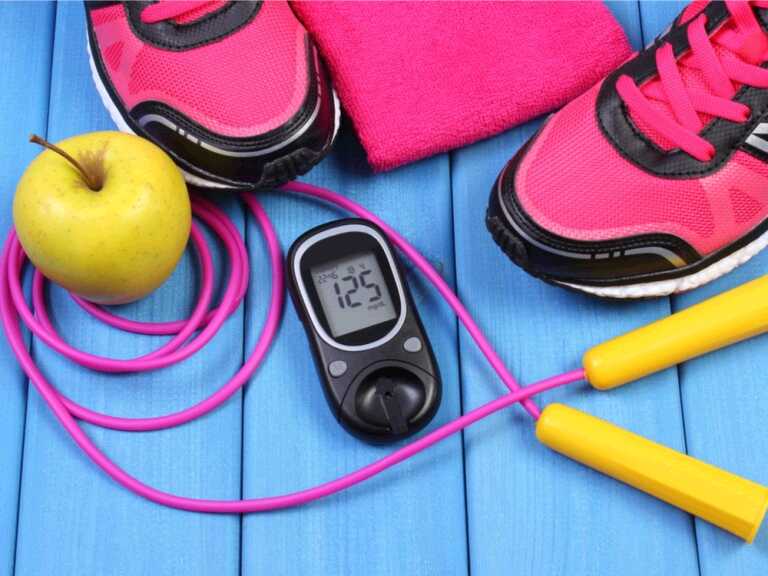 4 Gym Bag Essentials for Diabetics